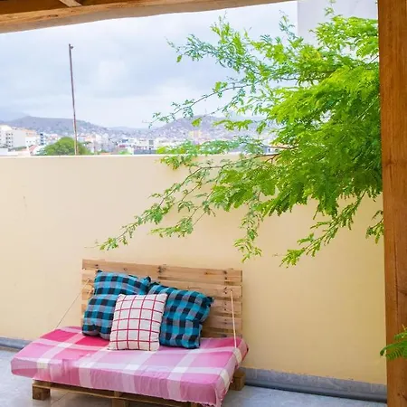 Simabo'S Backpackers' Hostel Mindelo Exterior photo